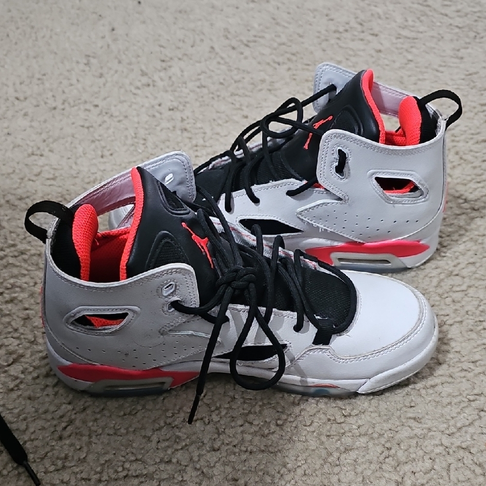 Jordan Flight Club 9 Infared Sneakers